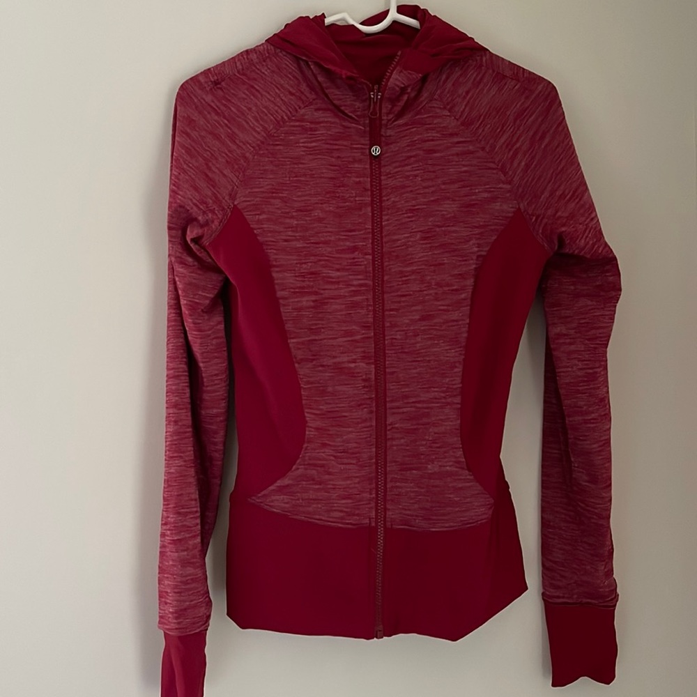 Lululemon deep red zip up jacket size 8 reversible